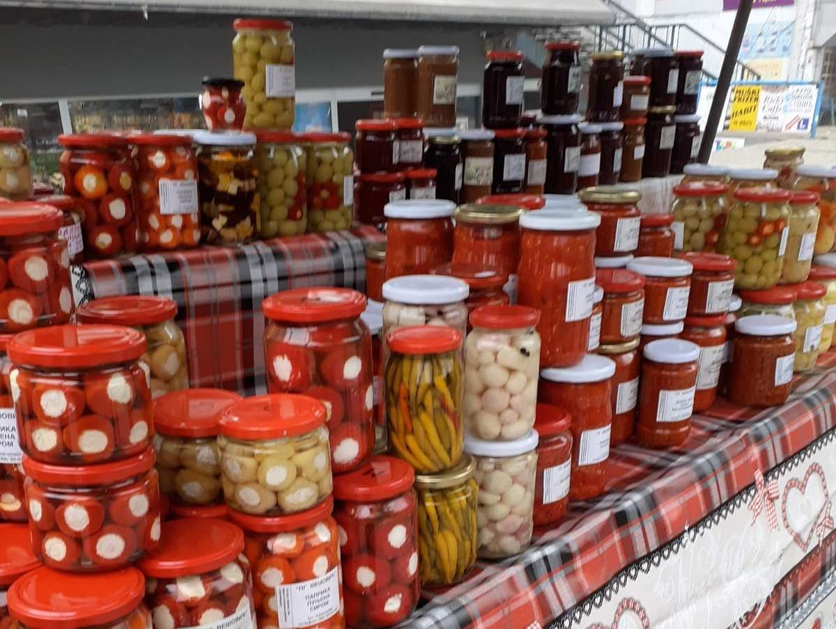 “Караван зимнице” на пијаци “Скадарлија“